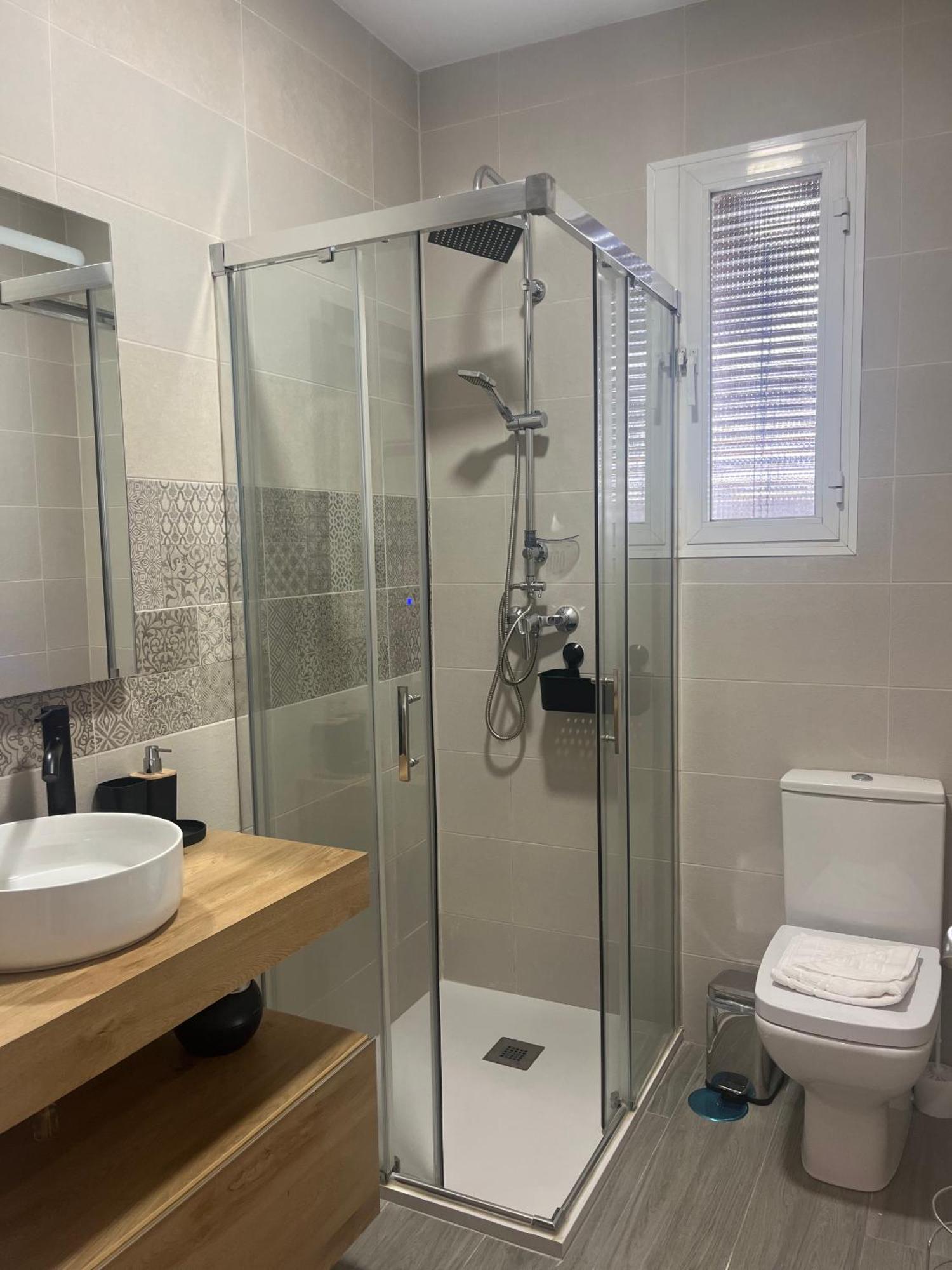 Rentalsevilla Cardenal Rodrigo De Castro Apartamento *
